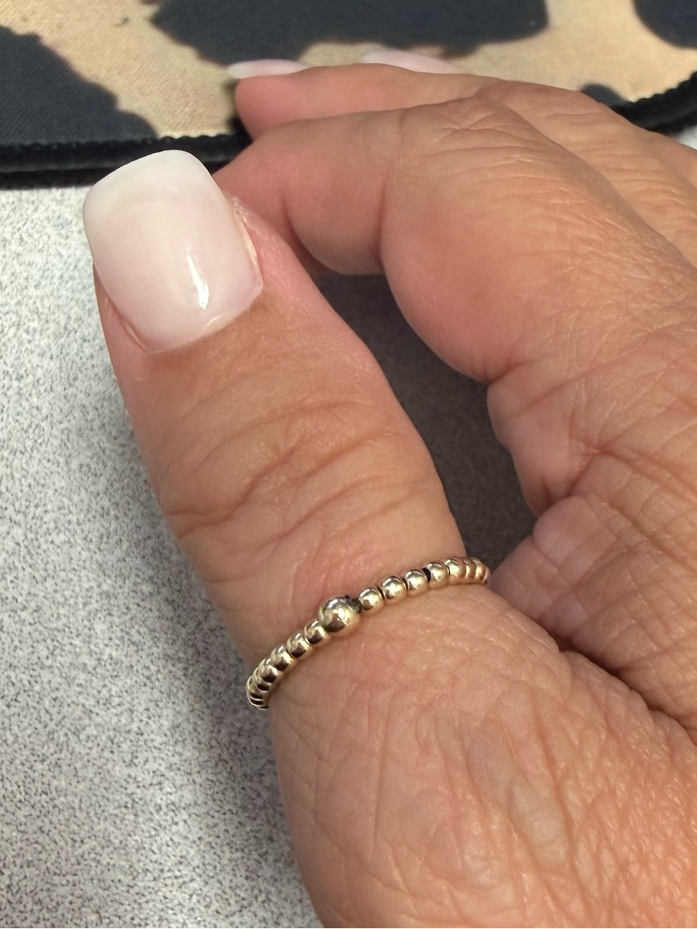 Karen Lazar - 2mm - Gold Beaded Stackable Ring - Size 8 - Picture 5 of 6